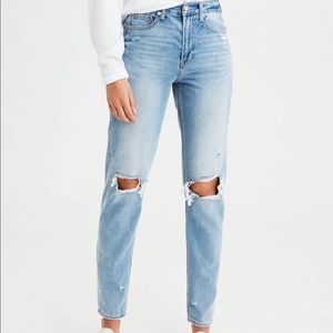 American eagle mom jeans